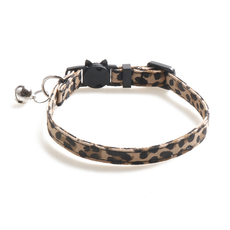 Kitty's collar with bell