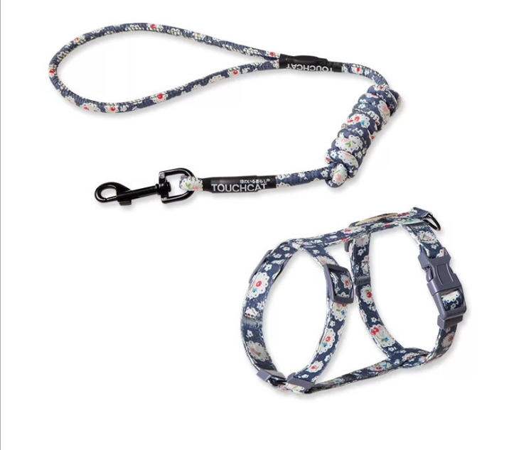 Kitty's harnest and leash set